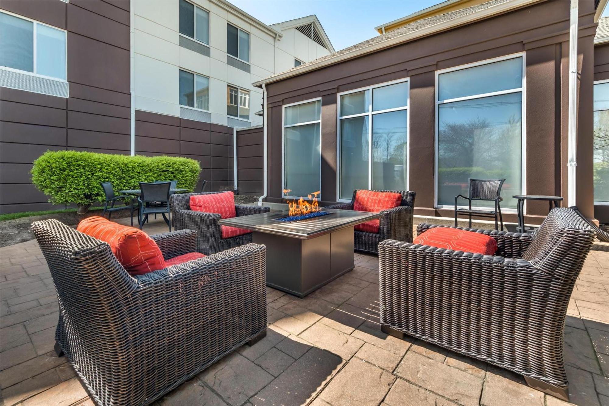 Hilton Garden Inn Lexington Exterior foto
